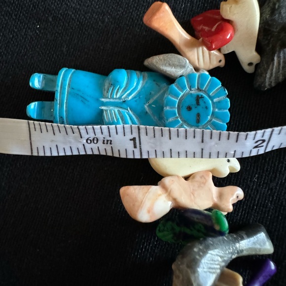 Native American Zuni Fetish Necklace - Picture 15 of 16